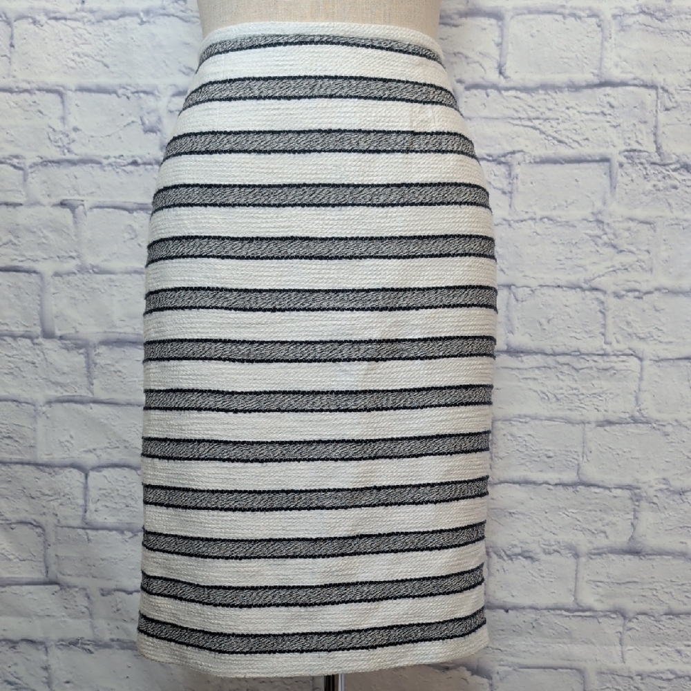Calvin Klein Black & Navy Striped Soft Knit Pencil Skirt - Size 4